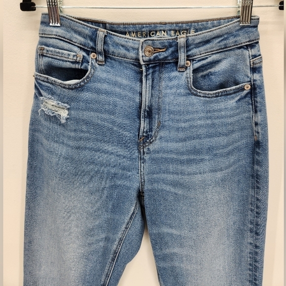 American Eagle High Rise Mom Skinny Jeans Womens Size 2 Medium Demin Wash - Picture 2 of 11